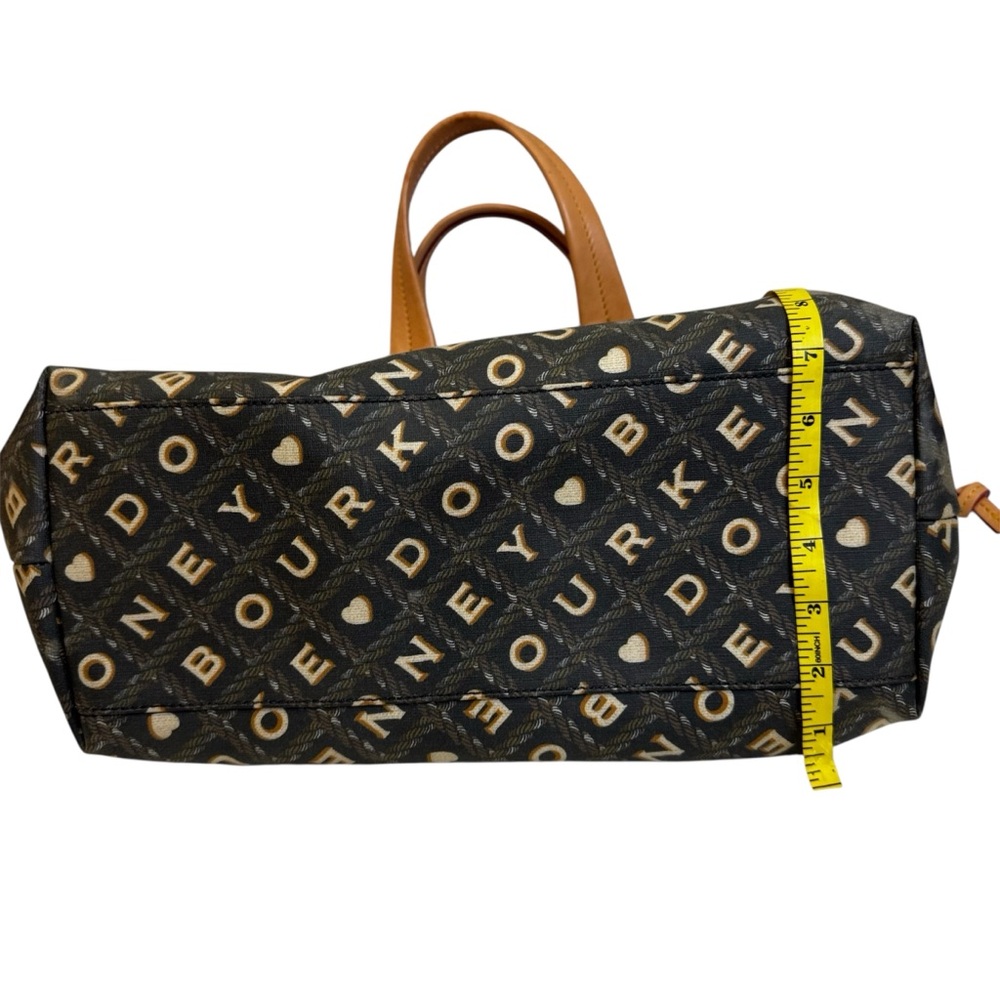 ❣️SOLD❣️Dooney & Bourke Medium  Chiara Bag Brown Tan Approx 13x9x5 8” Strap Drop - Picture 9 of 15